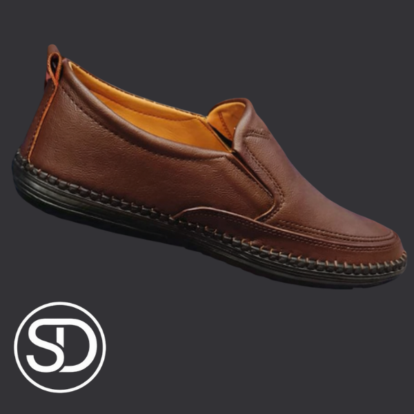 Men’s Classic Brown Clark Shoes – Comfortable Slip-On & Everyday Wear