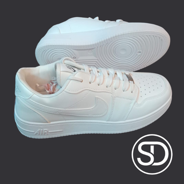 Men’s Classic White Sneakers – Premium Look, Comfortable & Everyday Wear (MS56)