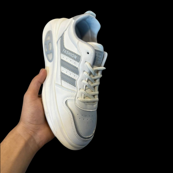 AK9907 Men’s Premium White Sneakers – Lightweight Casual & Daily Wear Shoes