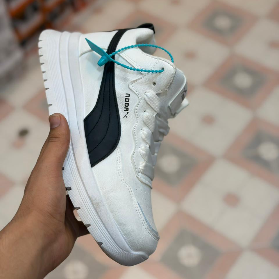 Men’s Stylish White Casual Sneakers – Comfortable Everyday Shoes