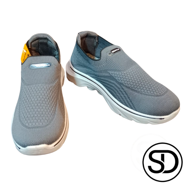 Men’s Slip-On Walking Shoes – Lightweight, Breathable & All-Day Comfort (YAZ30)