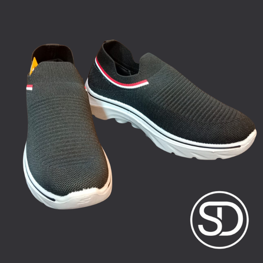 Men’s Slip-On Walking Shoes – Lightweight, Breathable & All-Day Comfort (YAZ30)