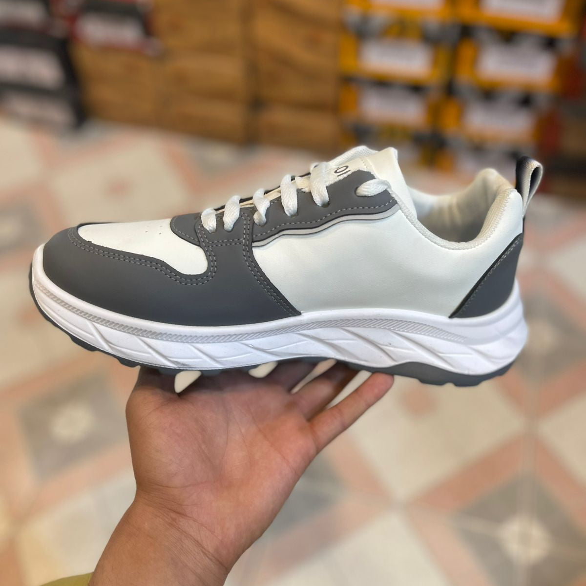 AeroFlex Men’s Casual Sneakers – Cushioned Sole Comfortable Daily Wear Shoes