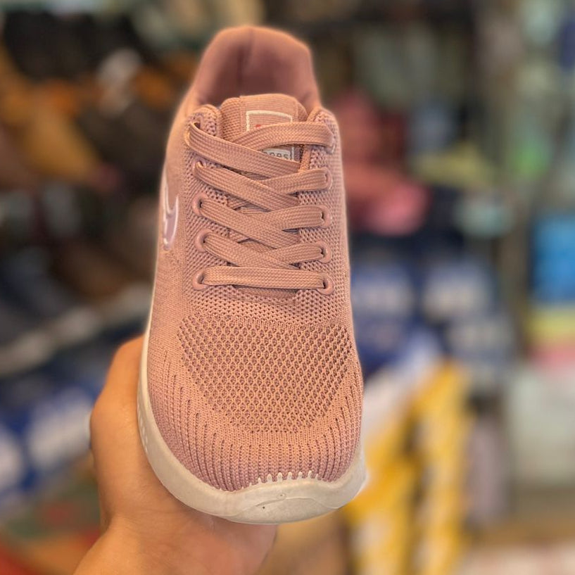 Women’s Lightweight Knit Sneakers – Soft Sole Casual & Daily Wear Shoes