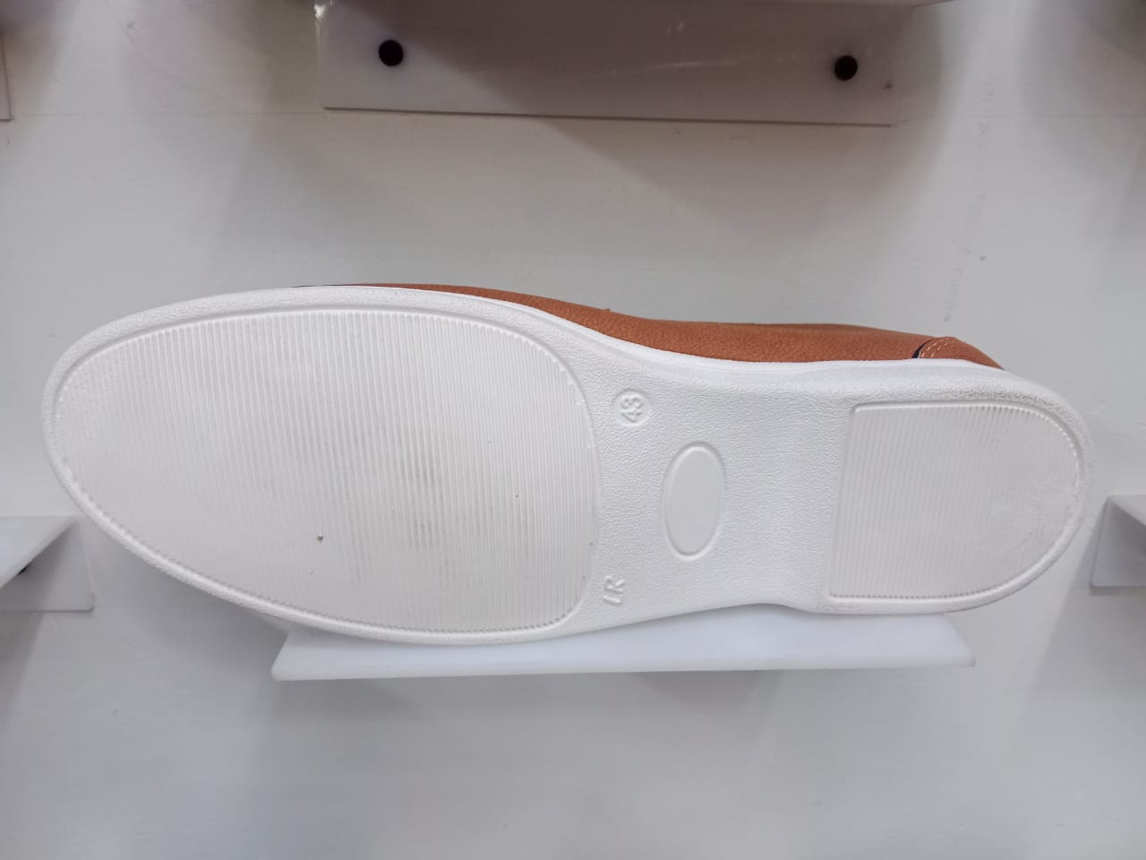 Style Deal Men’s Premium Textured Grey Loafers – Elegant Handcrafted Slip-On Shoes for Men | StyleDeal.pk